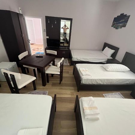 Bujtina Cela Berat Exterior foto