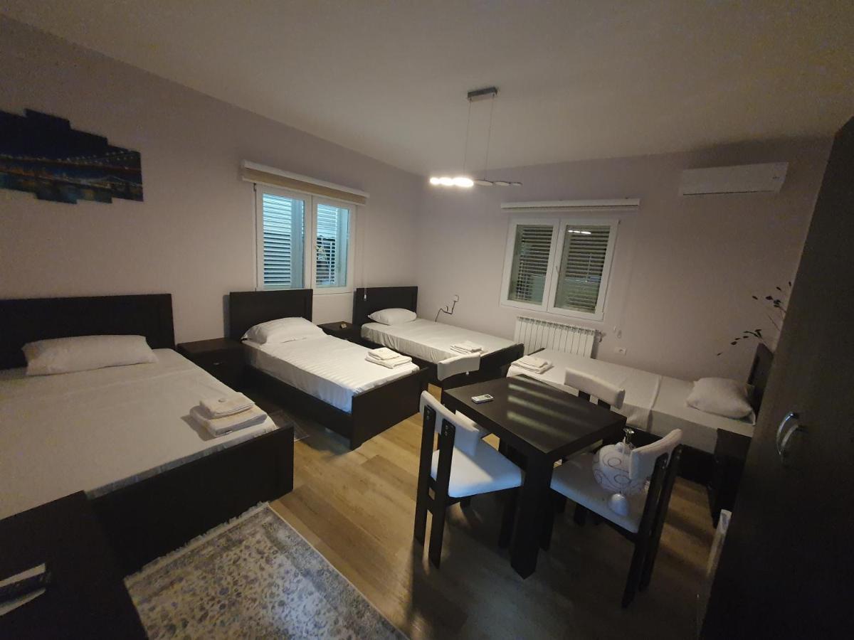 Bujtina Cela Berat Exterior foto
